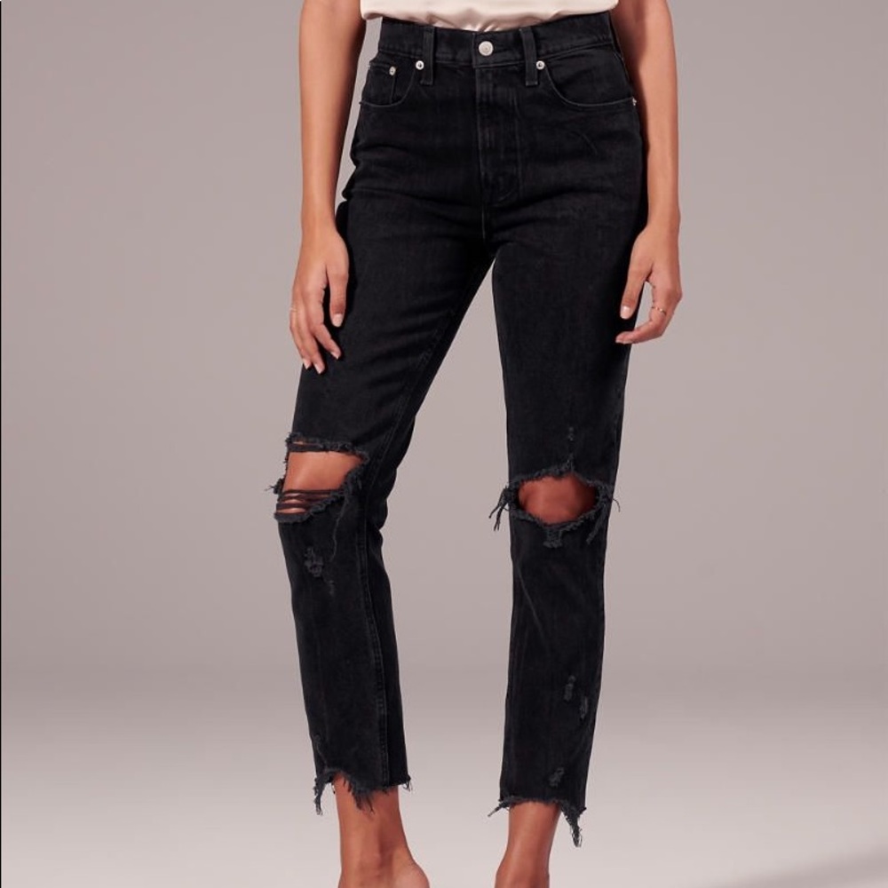 ABERCROMBIE & FITCH BLACK WASH ULTRA HIGH RISE JEANS